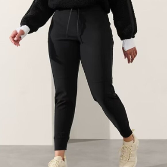 Athleta Pants - Athleta Women's Headlands Hybrid Trek Jogger Size 12 NWT black